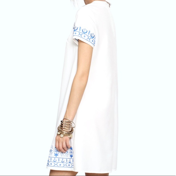 Close to new condition short sleeve dress - Picture 4 of 4